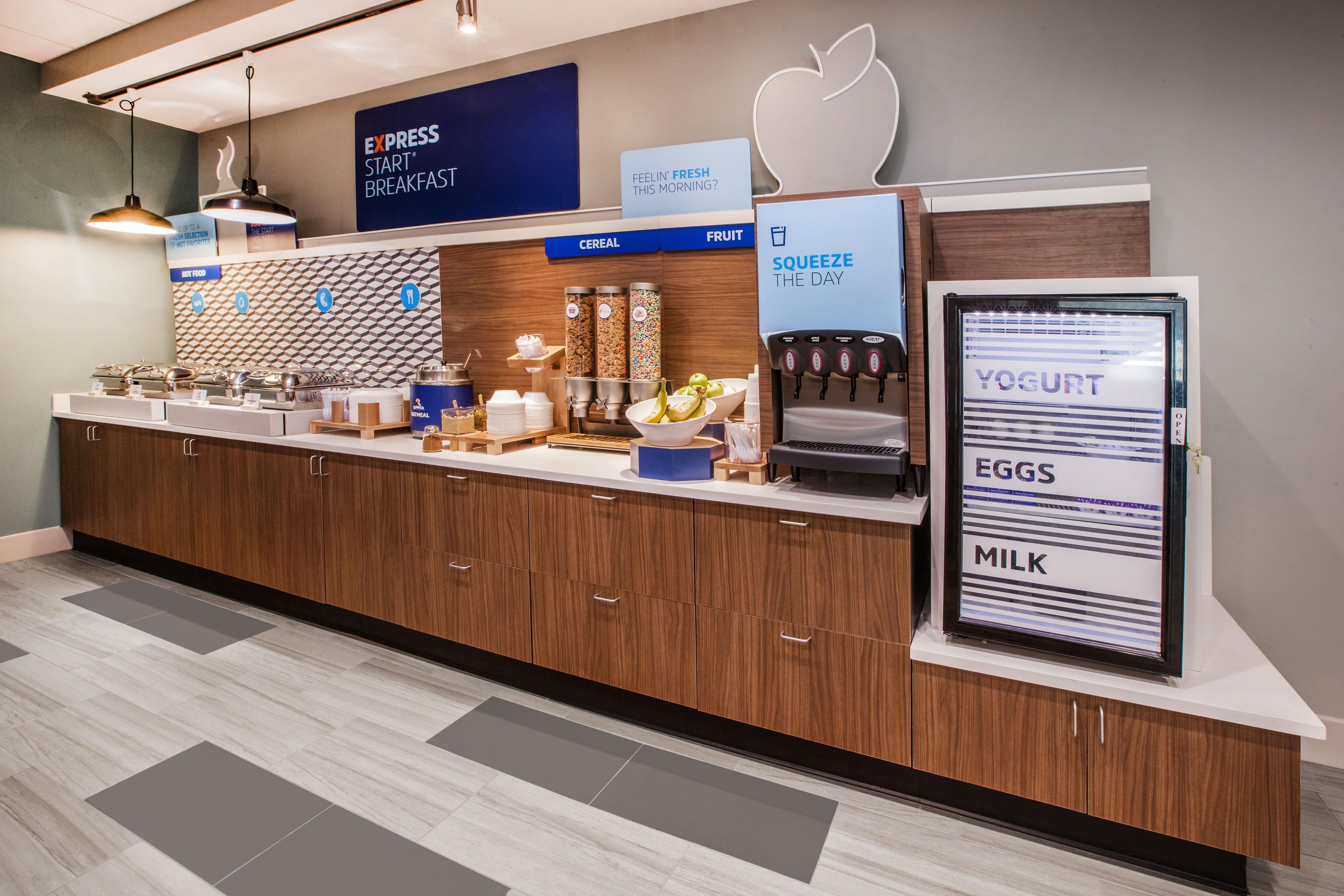 Holiday Inn Express Hotel & Suites Franklin By Ihg Exterior foto