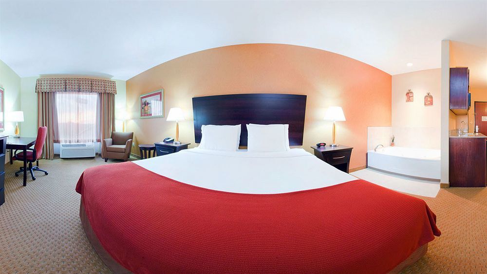 Holiday Inn Express Hotel & Suites Franklin By Ihg Exterior foto